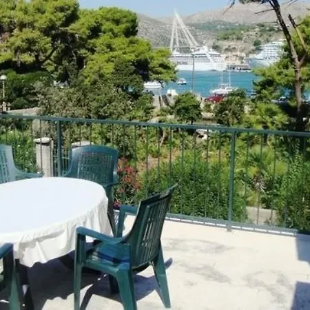 Pitarevic * Saplunara