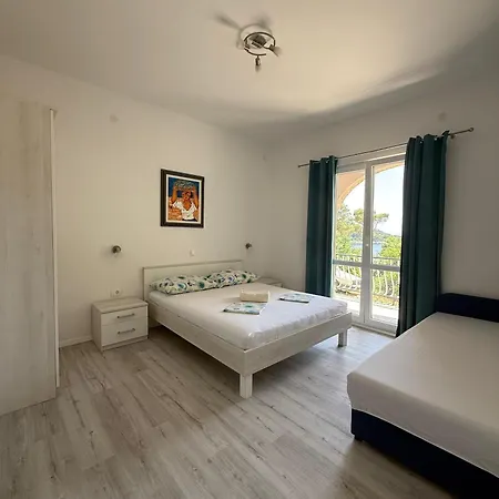 Pitarevic Саплунара