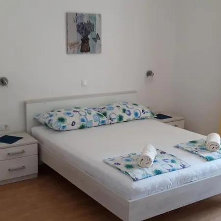 Pitarevic * Saplunara